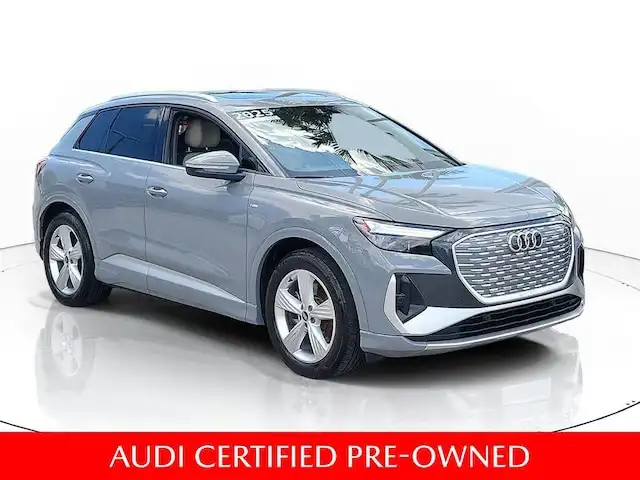 2025 Audi Q4 e-tron 55 Premium Plus quattro's photo