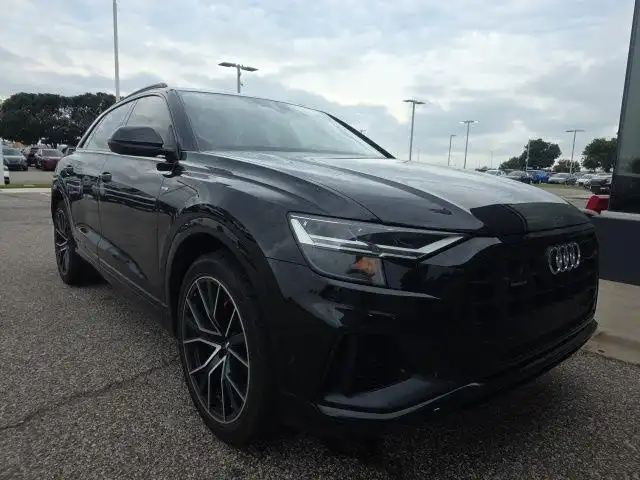 2019 Audi Q8 3.0T Premium Plus Tiptonic quattro's photo