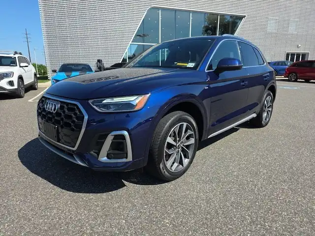 2024 Audi Q5 45 Premium's photo