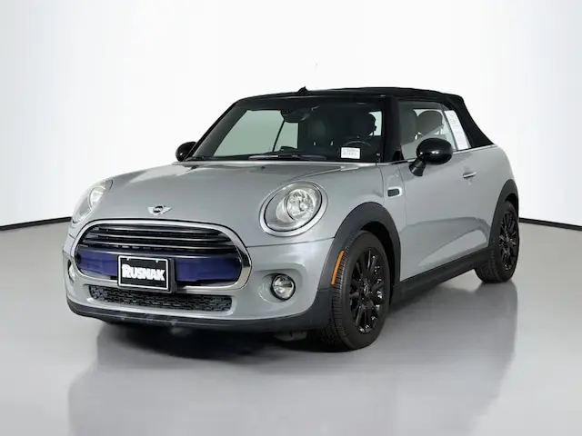 2018 MINI Cooper Convertible photo 3