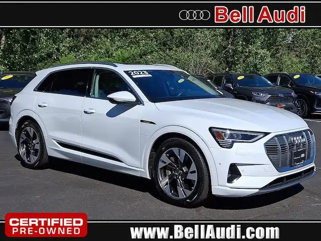 2023 Audi e-tron 95 kWh Premium Plus quattro's photo