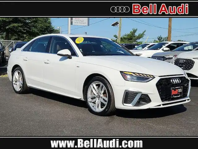 2020 Audi A4 45 quattro S tronic Premium Plus's photo