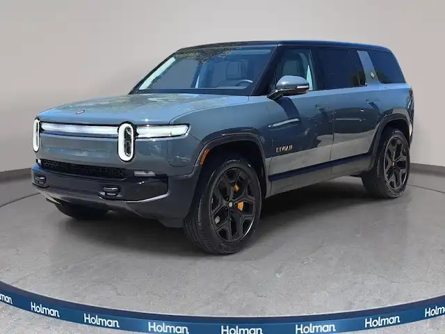 2025 Rivian R1S Ascend Tri Max's photo