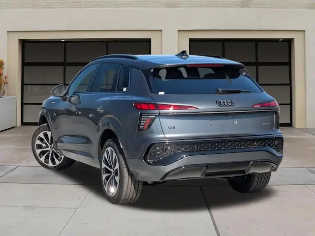 2026 Audi Q3 S Line quattro photo 3