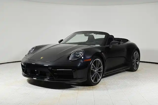 2022 Porsche 911 Carrera 4 Cabriolet's photo