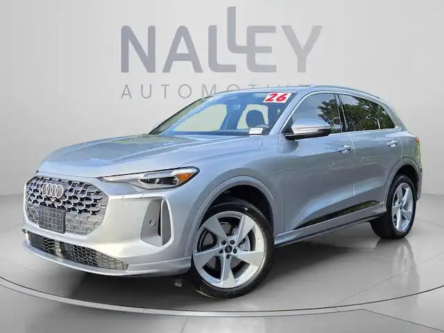 2026 Audi Q5 Premium Plus quattro's photo