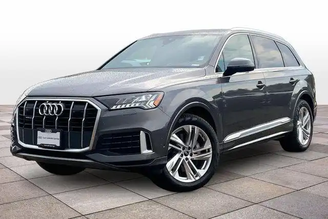 2023 Audi Q7 45 Premium Plus quattro Tiptronic's photo