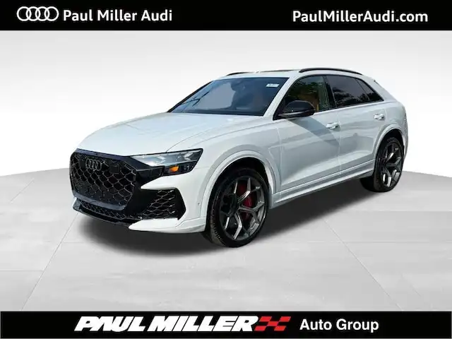 2026 Audi RS Q8 Base's photo