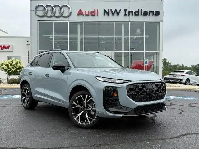 2026 Audi Q3 S line quattro's photo