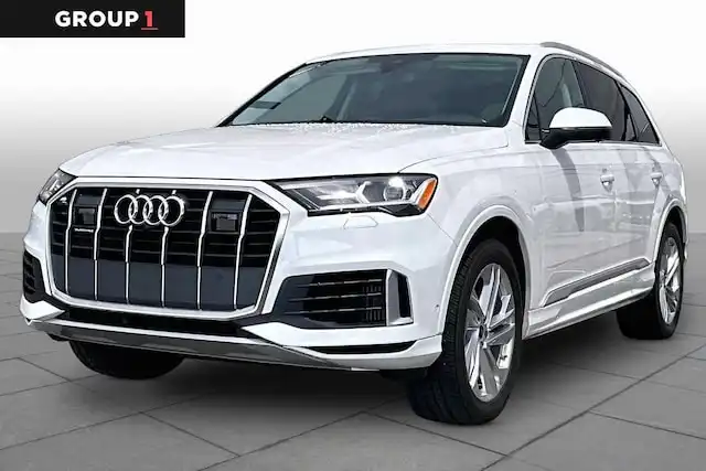 2023 Audi Q7 55 Premium Plus quattro Tiptronic's photo