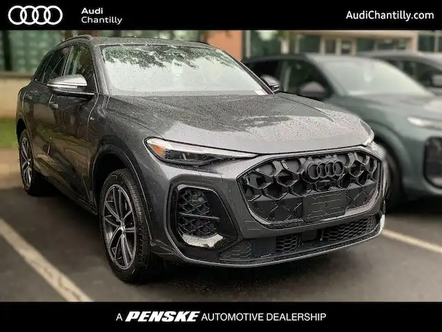 2026 Audi Q5 Premium Plus quattro's photo