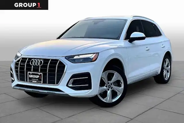 2021 Audi Q5 45 Premium Plus's photo