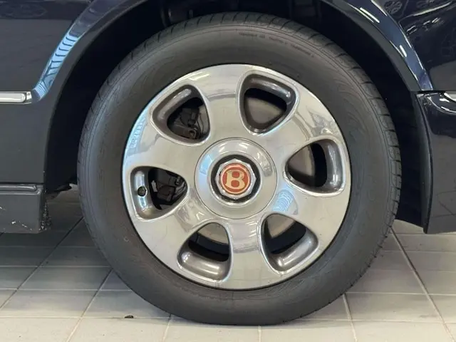 2000 Bentley Arnage Red Label photo 5