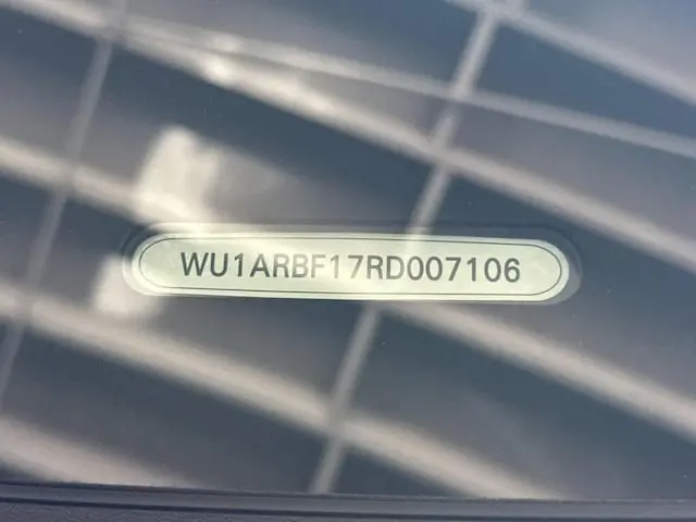 Vehicle Image 2
