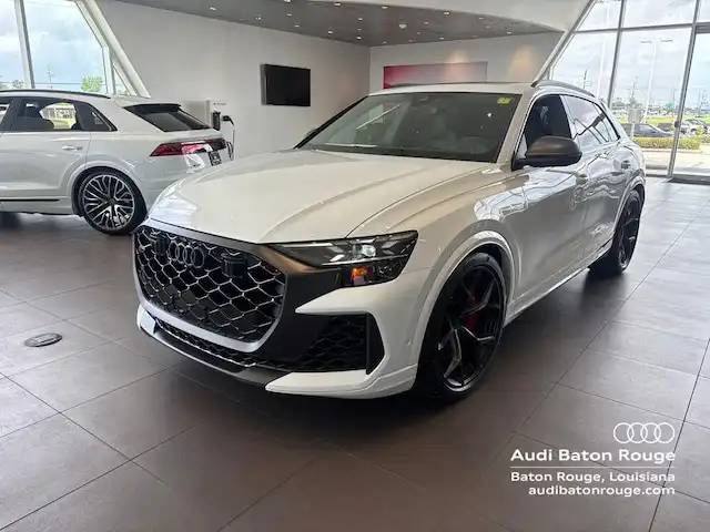 2026 Audi RS Q8 Base's photo