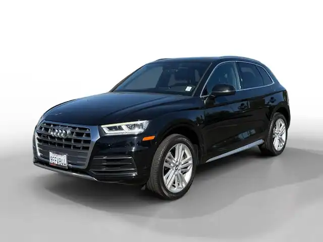 2019 Audi Q5 2.0T quattro S tronic Premium Plus's photo
