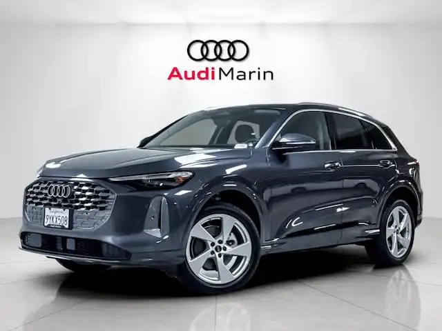 2025 Audi Q5 40 Premium Plus's photo