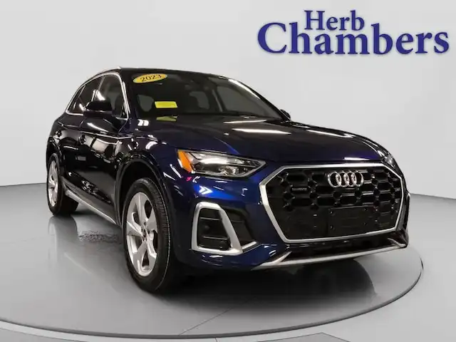 2023 Audi Q5 45 Premium Plus's photo
