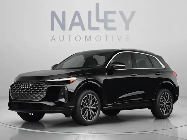 2025 Audi Q5 40 Premium's photo