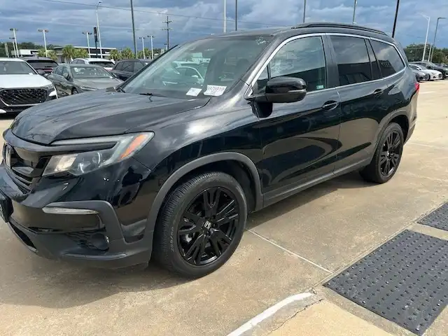 2022 Honda Pilot SE 2WD's photo