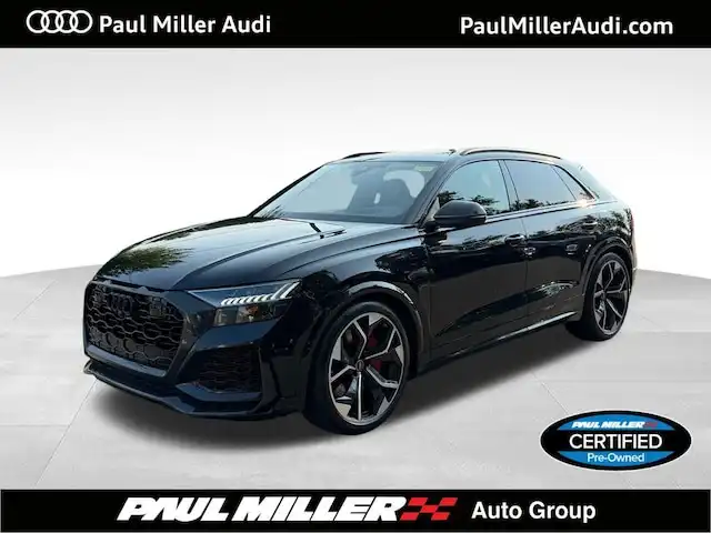 2022 Audi RS Q8 Base's photo