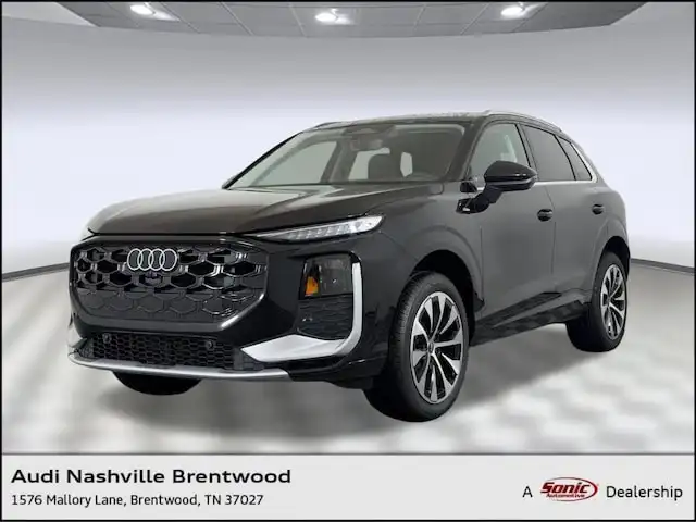 2026 Audi Q3 S line quattro's photo