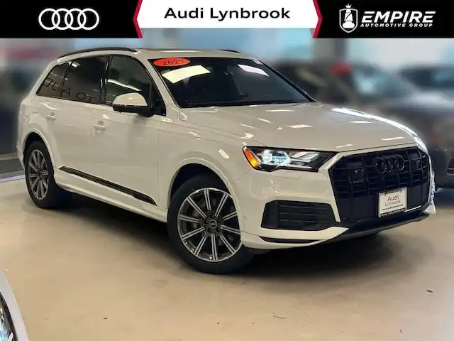 2023 Audi Q7 45 Premium Plus quattro Tiptronic's photo