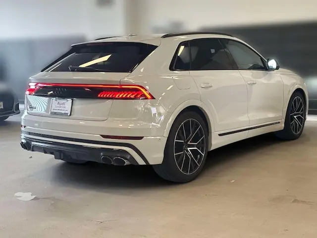 2023 Audi SQ8 Premium Plus photo 4