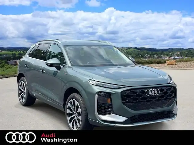 2026 Audi Q3 S line quattro's photo