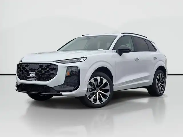 2026 Audi Q3 S Line quattro's photo
