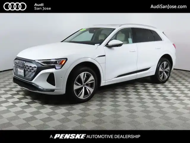 2024 Audi Q8 e-tron 55 114 kWh Premium Plus quattro's photo