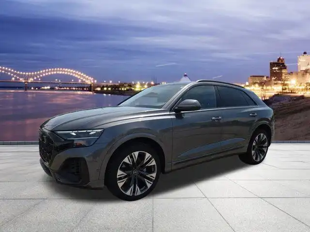 2025 Audi Q8 55 Premium quattro Tiptronic's photo