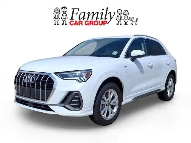 2025 Audi Q3 45 TFSI S Line Premium quattro's photo