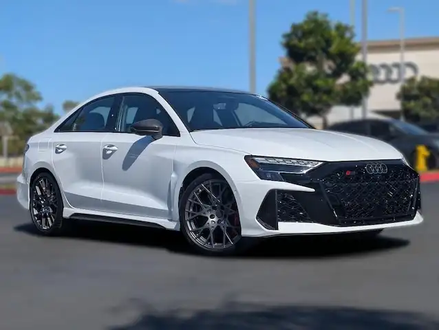 2026 Audi RS 3 2.5 TFSI quattro S tronic's photo