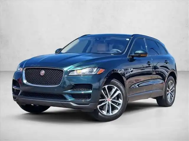 2018 Jaguar F-PACE 25t Premium AWD's photo