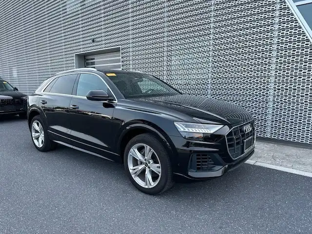 2023 Audi Q8 55 Premium Tiptronic quattro's photo