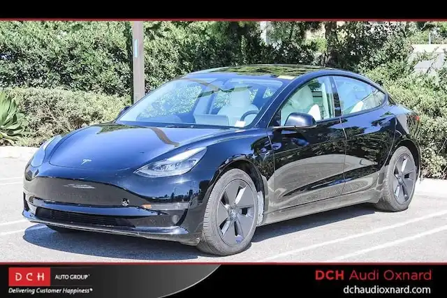 2023 Tesla Model 3 Base's photo