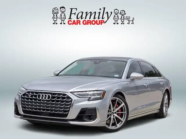 2022 Audi S8 4.0T quattro Tiptronic's photo