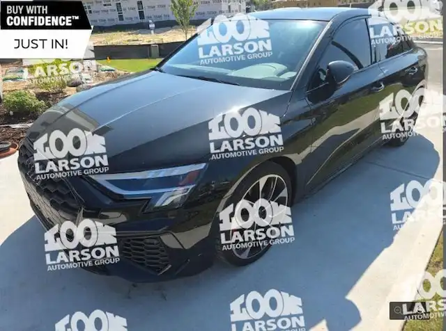 2023 Audi S3 2.0 TFSI Premium Plus quattro S tronic's photo