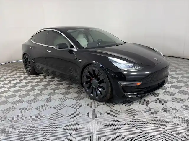 2020 Tesla Model 3 Performance Dual Motor All-Wheel Drive's photo