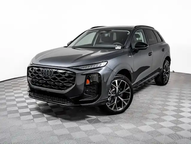 2026 Audi Q3 S line quattro's photo