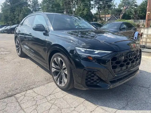 2026 Audi Q8 55 Premium Plus quattro Tiptonic's photo