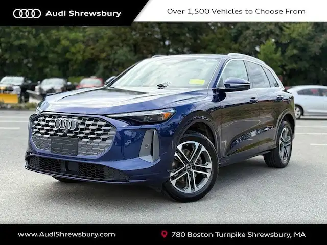 2025 Audi Q5 40 Premium's photo
