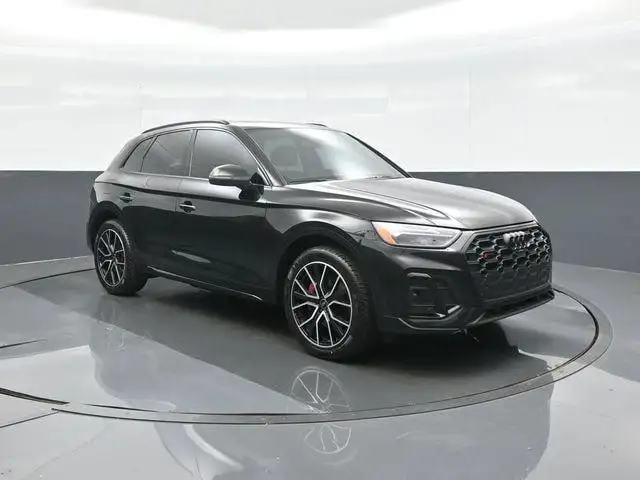 2023 Audi SQ5 Premium Plus's photo