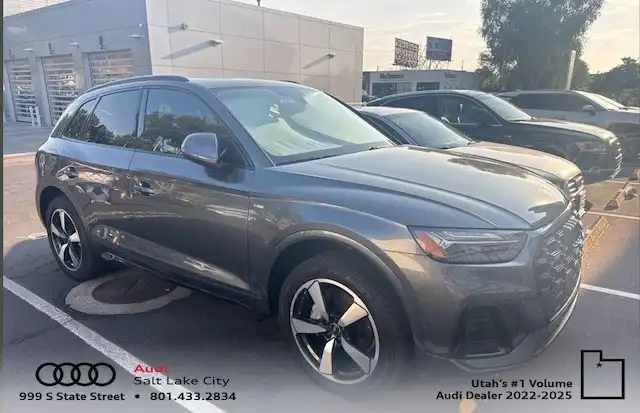 2022 Audi Q5 45 Prestige's photo