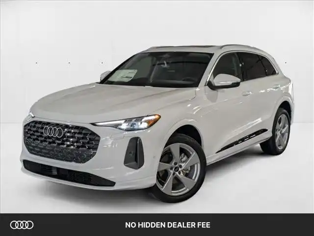 2025 Audi Q5 40 Premium Plus's photo