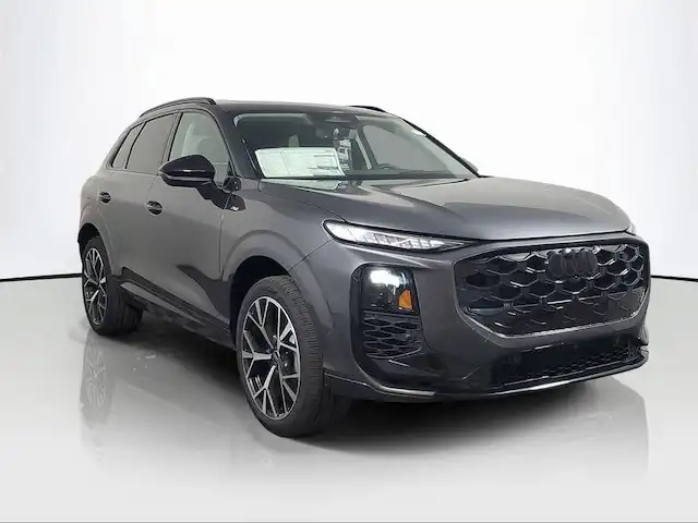 2026 Audi Q3 S line quattro's photo
