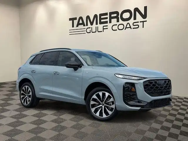 2026 Audi Q3 S Line quattro's photo