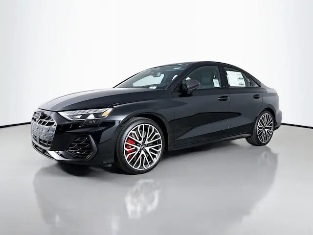 2026 Audi S3 2.0 TFSI quattro S tronic photo 3