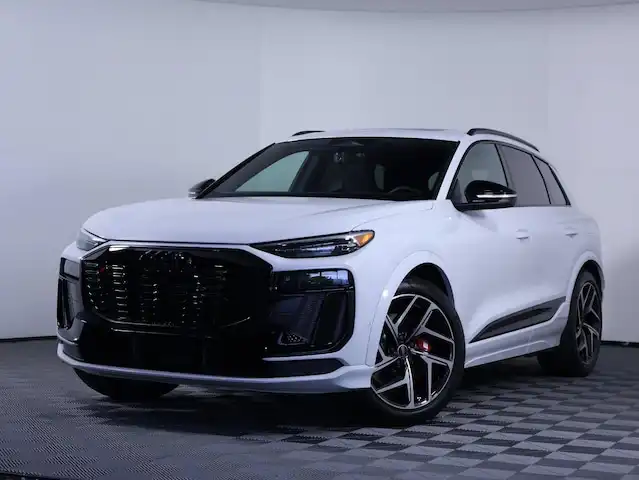 2027 Audi SQ6 e-tron Premium Plus quattro's photo